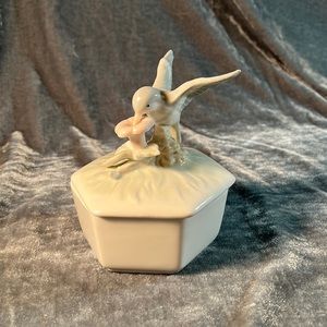VTG bird trinket box